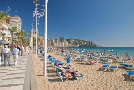 Estudio Playa Levante Μπένιντορμ Εξωτερικό φωτογραφία